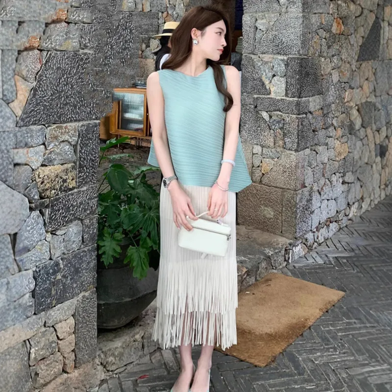 Summer high-end elegant style pleated sleeveless top+pleated fringe skirt two-piece set