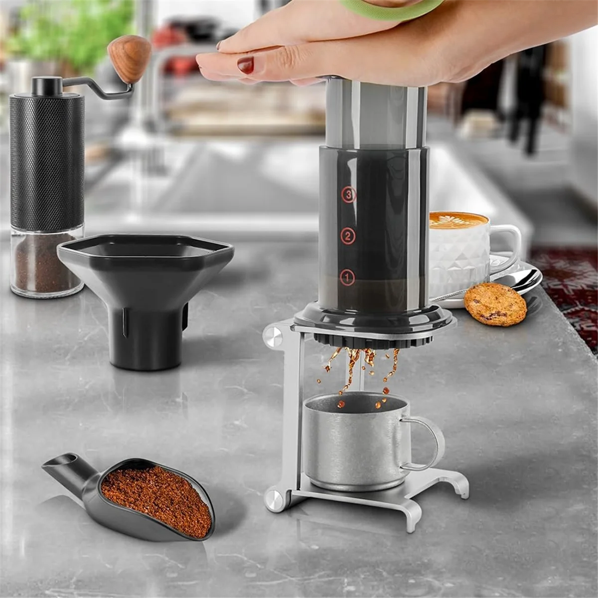 

ABZL Foldable Coffee Drip Holder Aluminum Alloy Support Stand Espresso Portable Travel Outdoor Using Tool Coffee Machine Rack