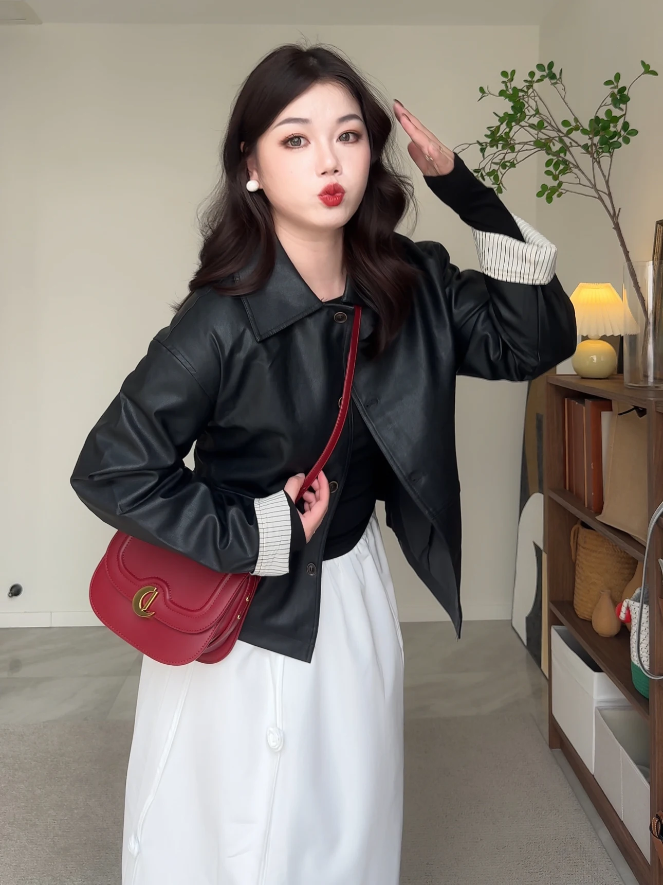 

Retro PU Leather Jacket Women's Spring 2026 Collision Color High-End Feel Motorcycle Jacket Top Chinese Brandless Long Sleeve