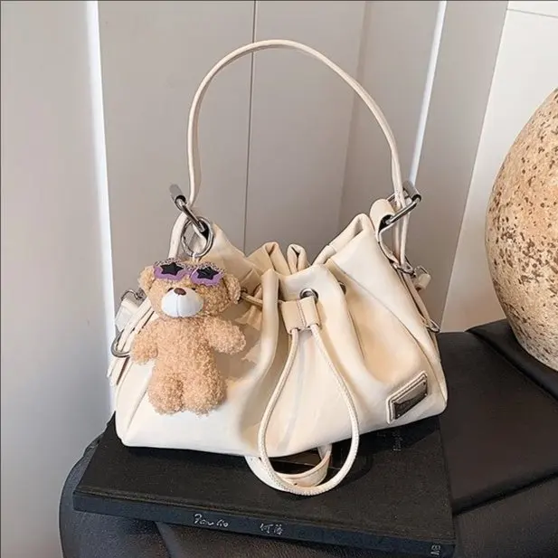 

Large Capacity Soft Pietot Bag Women's 2025 Early Autumn Versatile Casual Daily Commuter Shoulder Underarm Bag