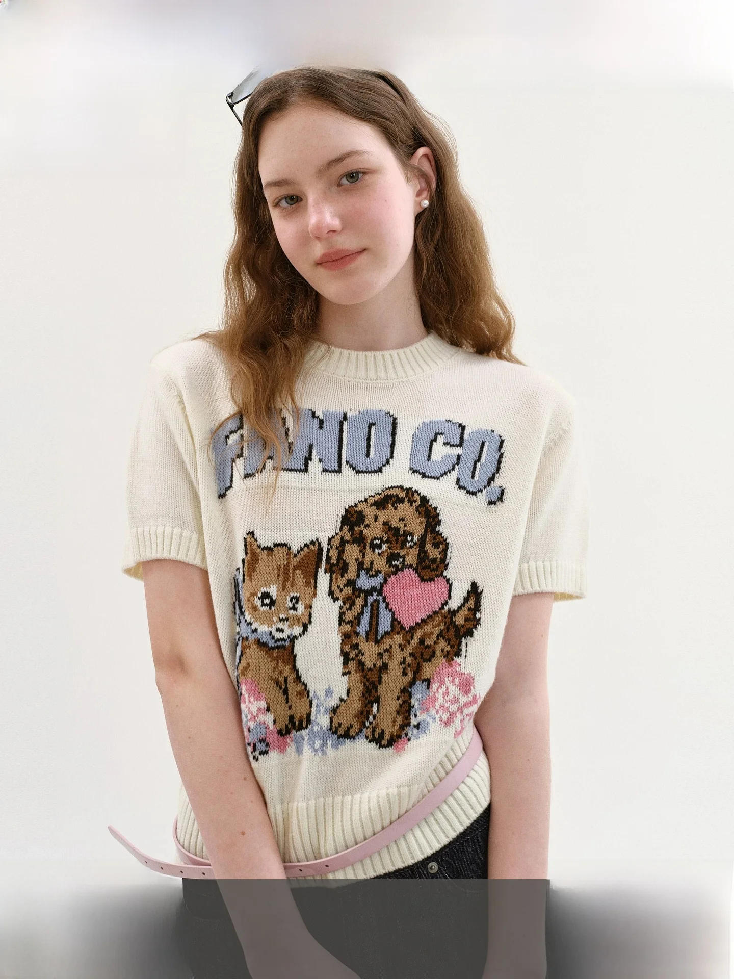 

Fano Retro Style Women's Knitted Short Sleeve Sweater round Neck Lightweight Floral Embroidery Summer New Arrival Commute Fri...