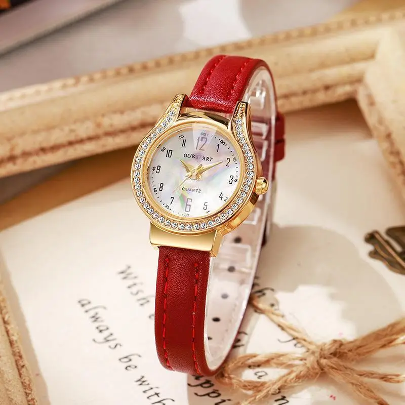 Women Quartz Watch Rhinestone Bezel Gold Case PU Leather Strap Perfect For Daily Wear Dating Gifting