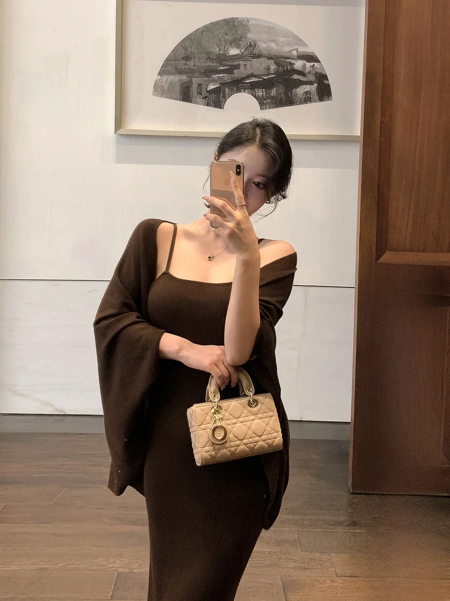 Caramel Knitted Ope…