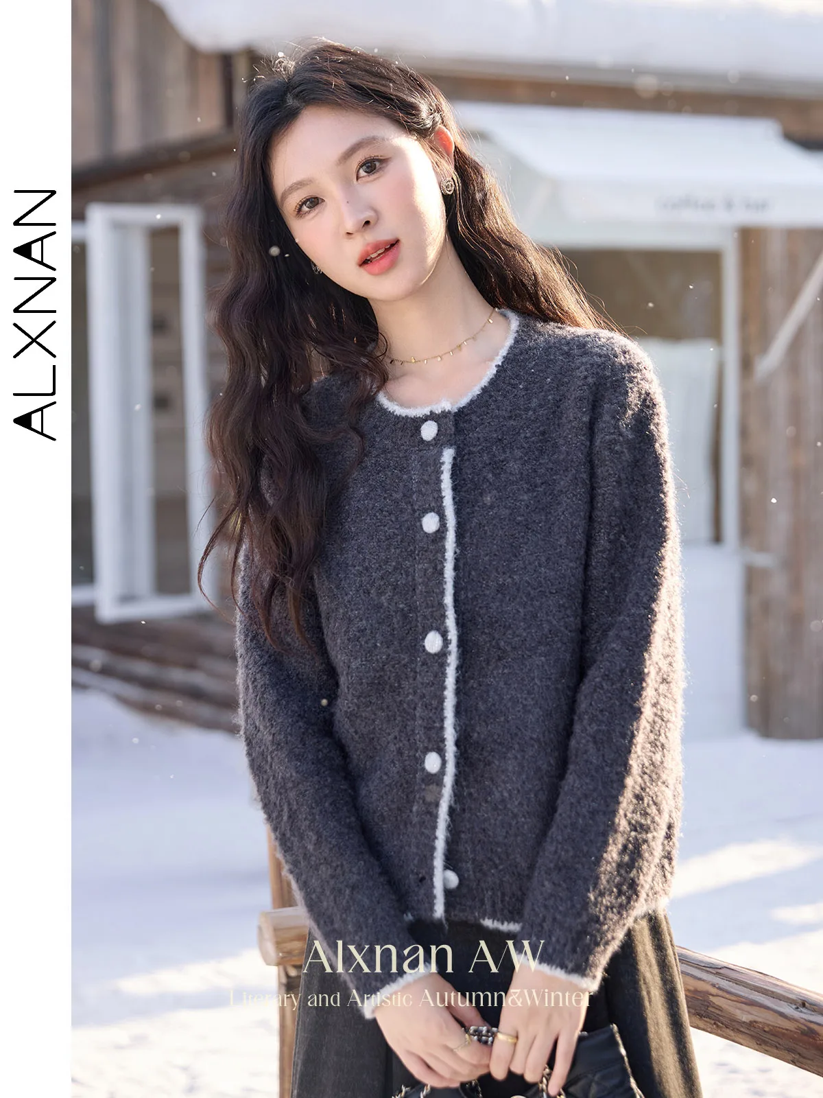 

ALXNAN Women Warm O-neck Cardigans Winter Loose Long Sleeve Single Breasted Sweaters 2024 New Sweet Knitted Tops Woman L52509