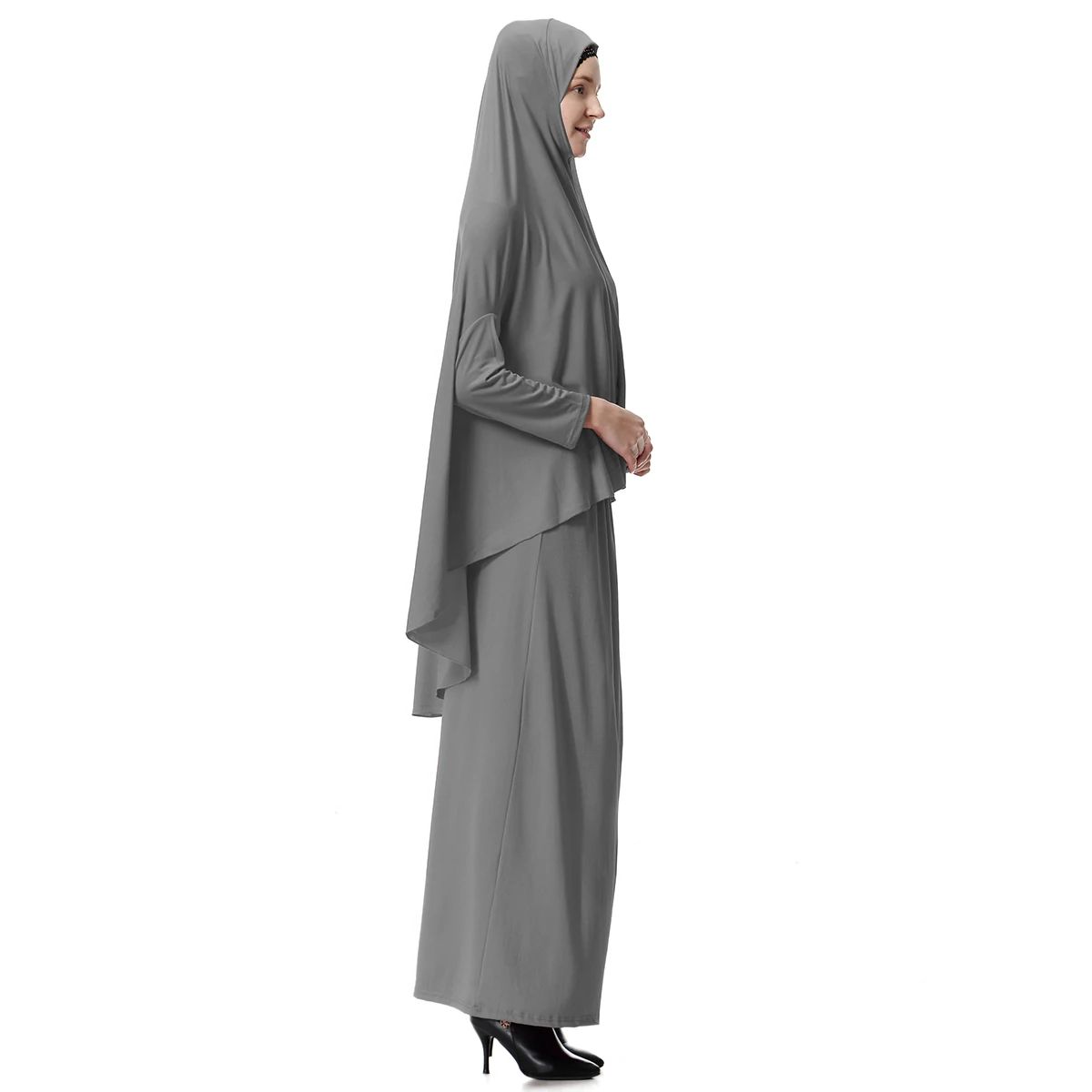 

Комплект мусульманской одежды: Абайя, химар, хиджаб с капюшоном, молитвенная рубашка + юбка. Исламская одежда для женщин из Дубая. Наряд для молитвы на Рамадан.