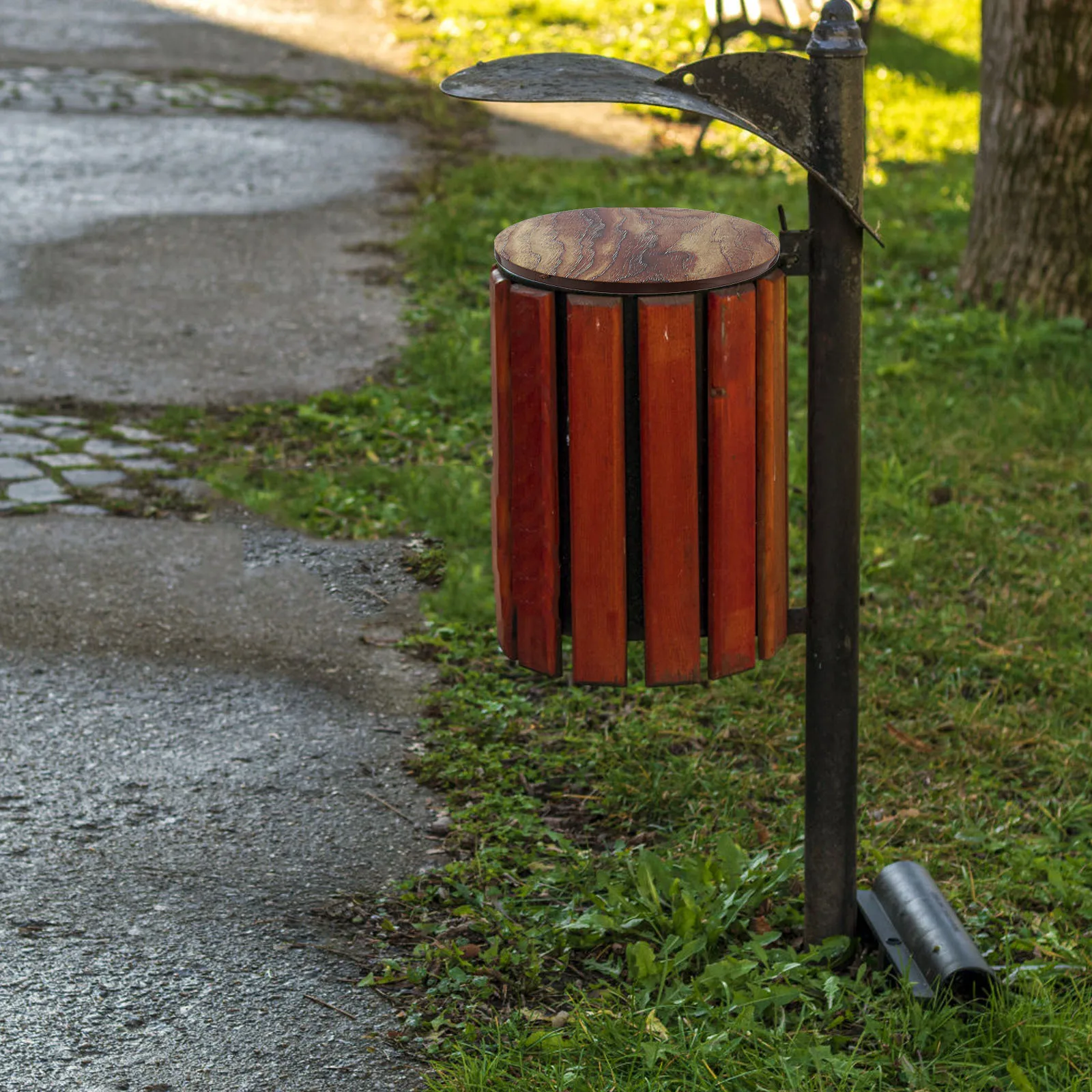 

2Pcs Wooden Debris Bin Lid Cover Wood Grain Flip Top for Trash Can Replacement Garbage Container Cover Domestic Dustbin