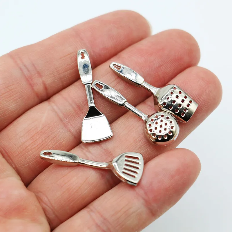 4Pcs 1/12 Dollhouse Miniature Alloy Skimming Spoon Shovel Simulation Kitchen Accessories Utensils Doll House Decoration