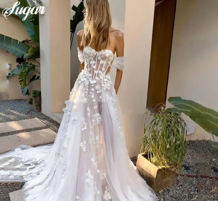 Charming Wedding Dresses 3D Flowers Appliques Off Shoulder 2025 A-Line Bridal Gown Backless Princess Bride Dress Customized