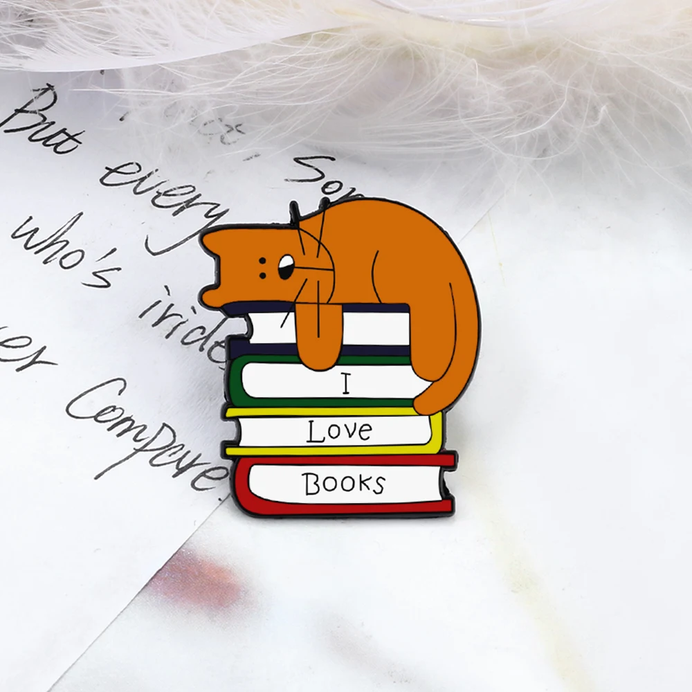 Cats Love Reading Cartoon Brooch Lazy Cat Lying on Books Enamel Pin Cute Orange Kitty Resting Jacket Badge Jewelry Gift for Kids