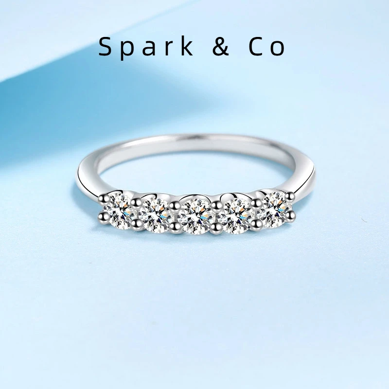 

Platinum PT950 Diamond One Line VVS1 D Color 0.6/1CT Ten Moissanites Minimalist and Versatile Ring for Women Original Certified