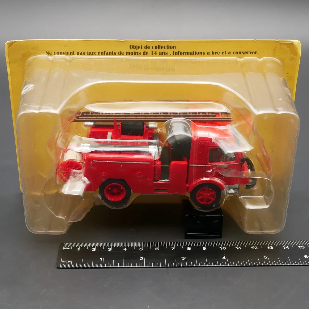 

Diecast Ixo 1:43 Scale Renault Galion Alloy Car Model Collectible Toy Gift Souvenir Display Ornament