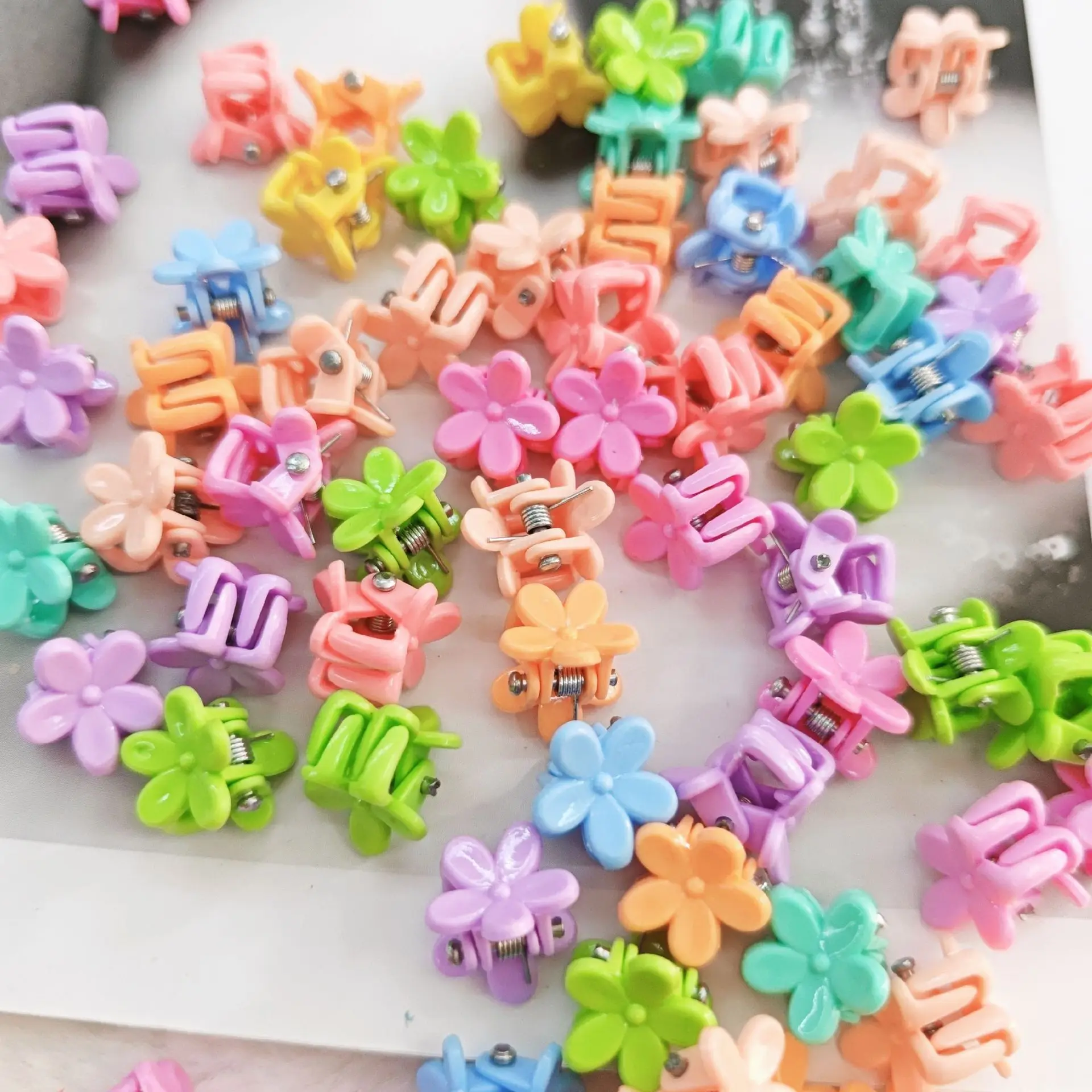 30-50PCS Modische Nette Kinder Haar Greifen Clip Weibliche Seite Clip Nette Prinzessin Haar Karte Schmuck Kopf Blume mini Kleine Haar – Detail 1
