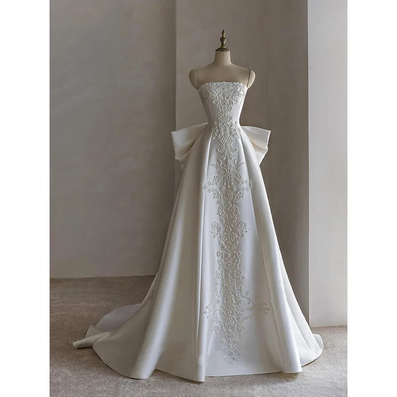 

2025 New French Style Off-shoulder Satin Plus Size Bridal Gown High-end Feel Petite Simple Wedding Dress Floor-length Style