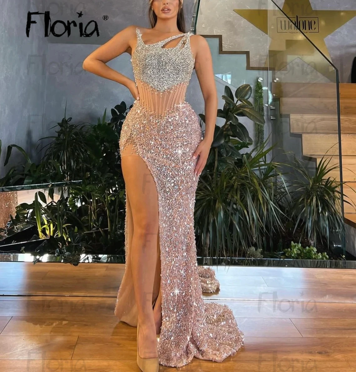 

Pink Sparkly Evening Dress with Silver Beads and Crystals For Women 2023 Luxury Prom Gowns Arabic Wedding Party DressDe Soiree