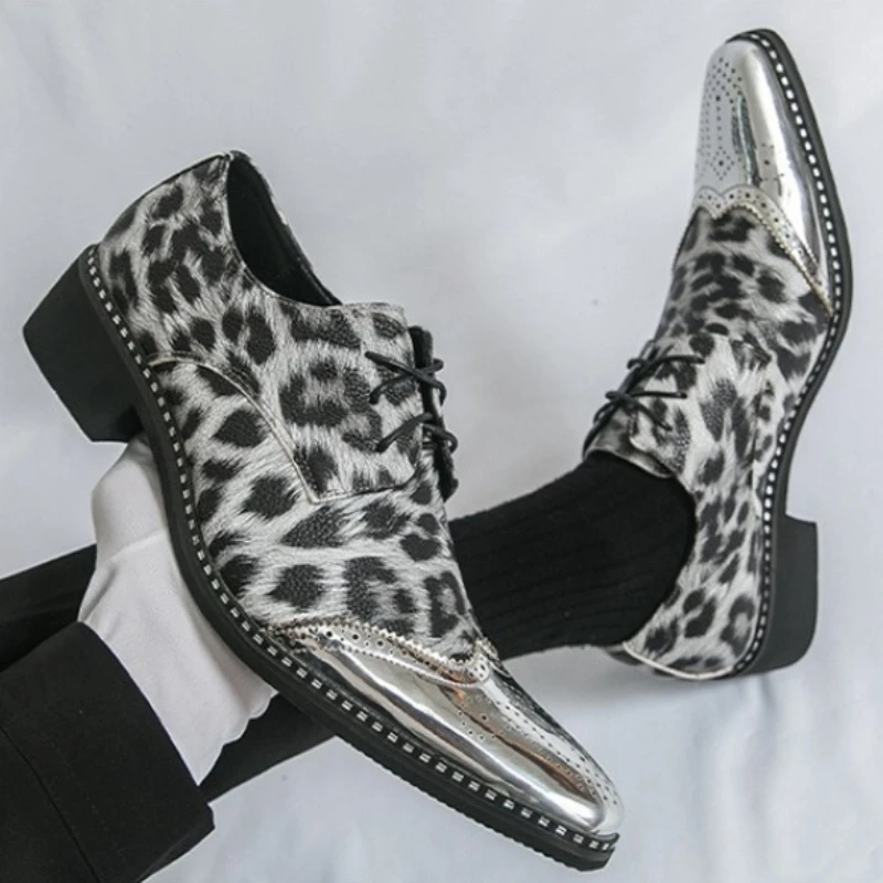 2025 Fashion Leopard Dress Shoes Man Pointed-Toe Lace-up Luxury Man Comfortable Leather Shoes Men Brogues Shoes Zapatos Hombre