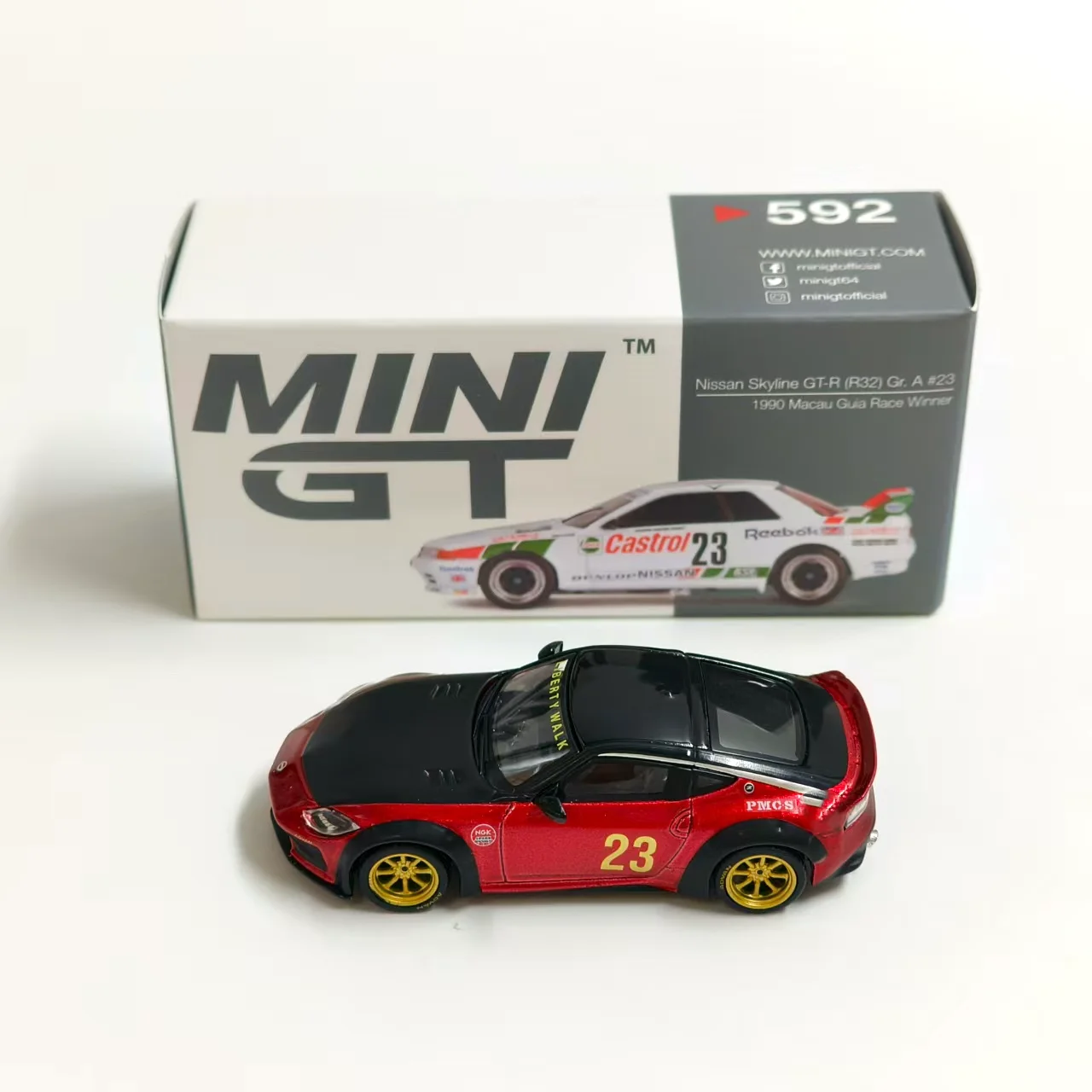 

Литой под давлением масштаб 1:64 Z, модель автомобиля из сплава, Коллекционная игрушка, подарок, сувенир, демонстрационный орнамент