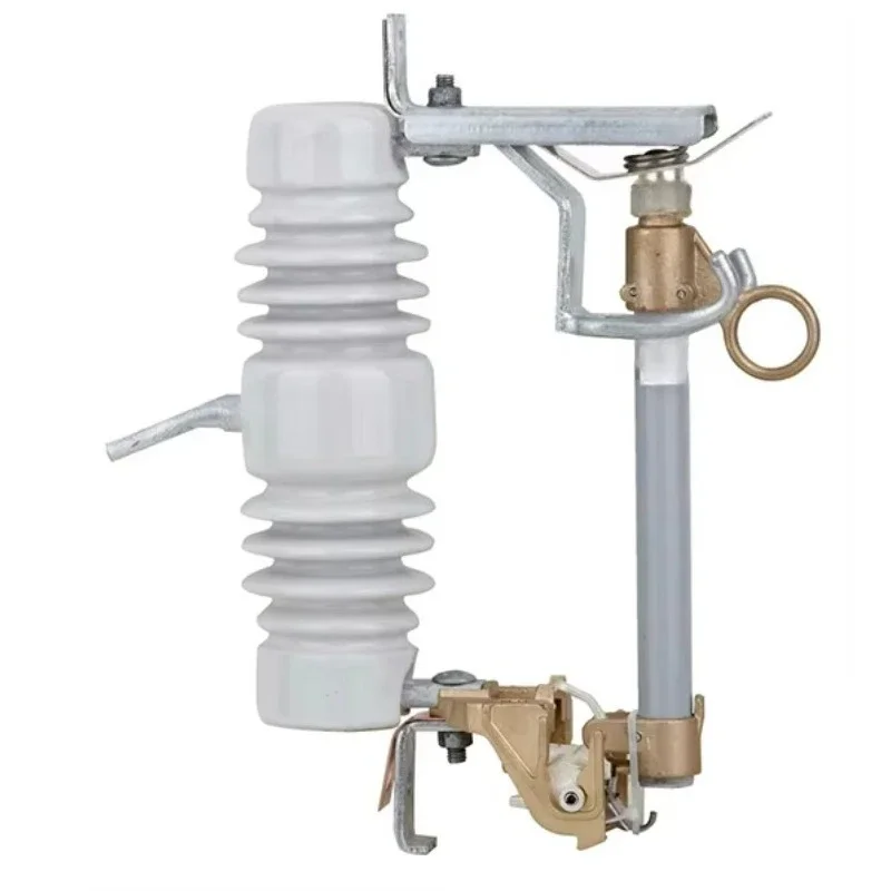 Disconnect the fuse switch 15KV/27KV