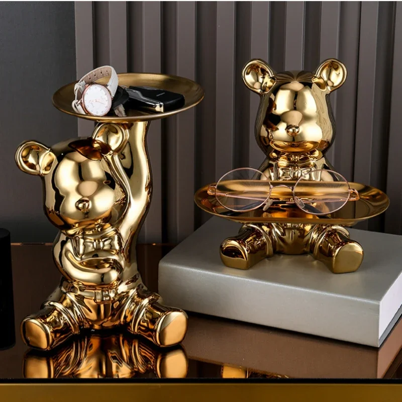 Animal bear ornaments, key storage trays, cosmetic storage boxes, electroplating cartoon figurines, desktop decorations.