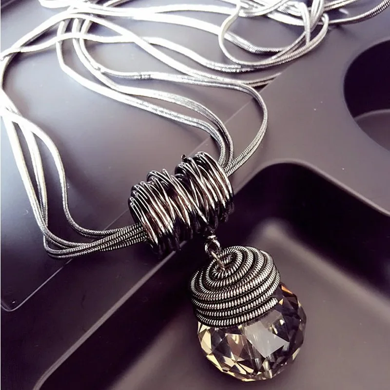 Women Pendant Necklaces Drop Long Paragraph Sweater Chain Decorative Crystal Necklace Pendant
