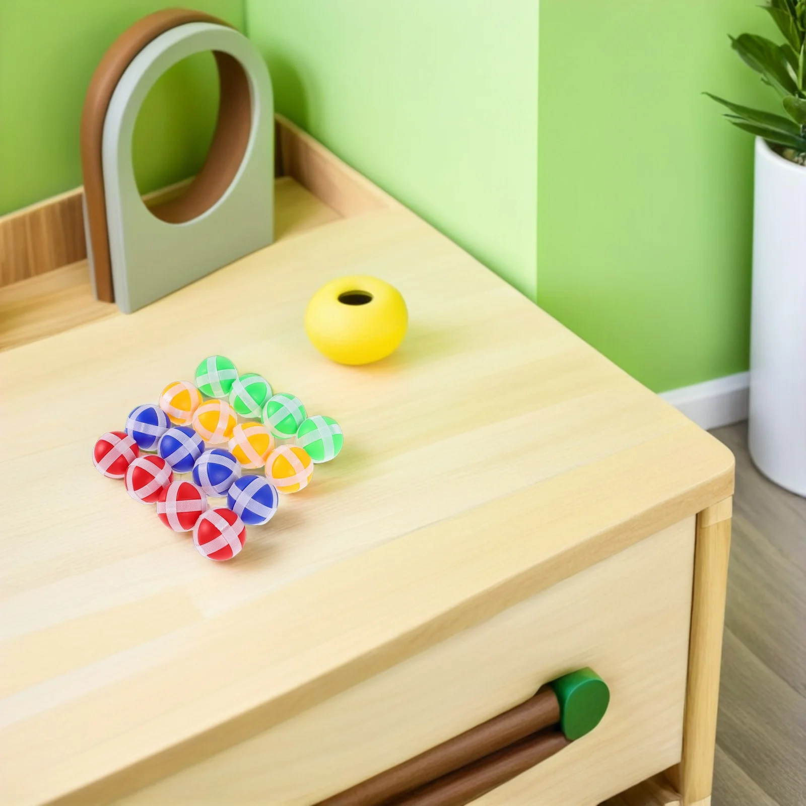 

32pcs Sticky Balls Replacement For Dart Board Games Colorful Hook Loop Throwing Indoor Outdoor Party Favors Sticky