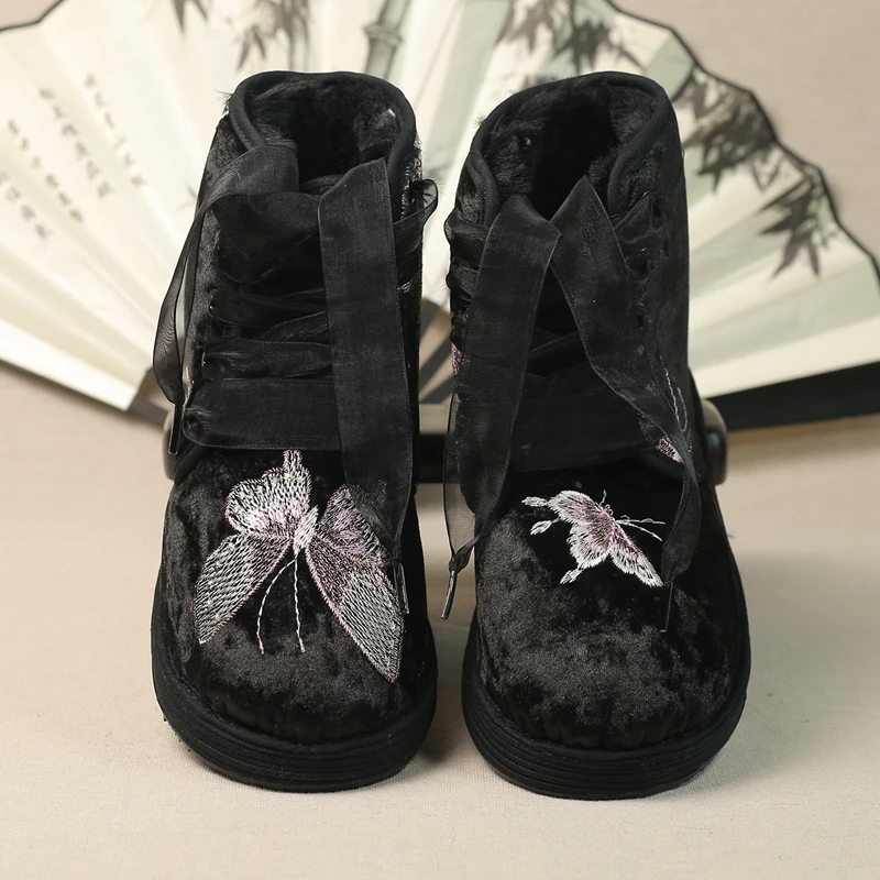 手作りの綿のブーツ女性のハイトップ刺繍蝶結び冬靴ソフトボトム千層ボトム北京靴