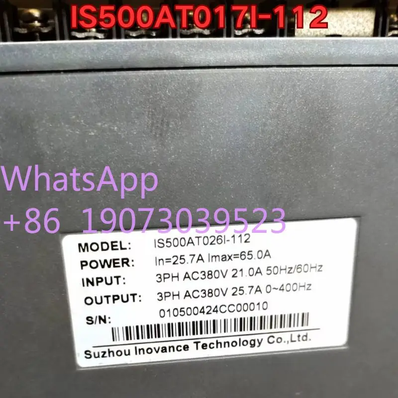 Gebrauchter Servoantrieb IS500AT017I-112 in gutem Betriebszustand