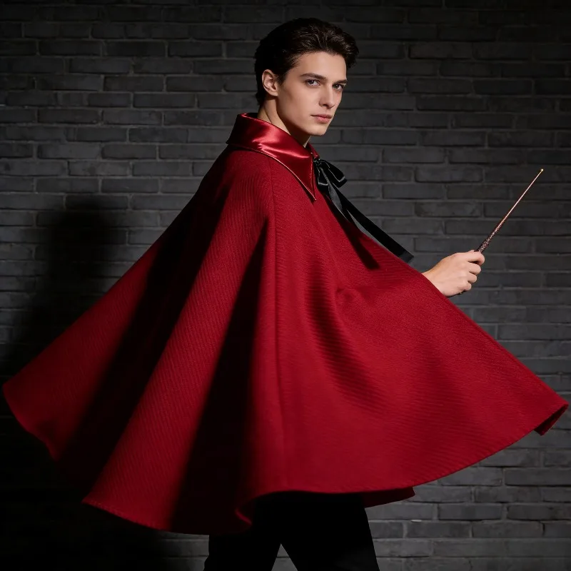 

Halloween New Short Cape Medieval Cloak Role‑Play Cosplay Costume - Mysterious & Dramatic