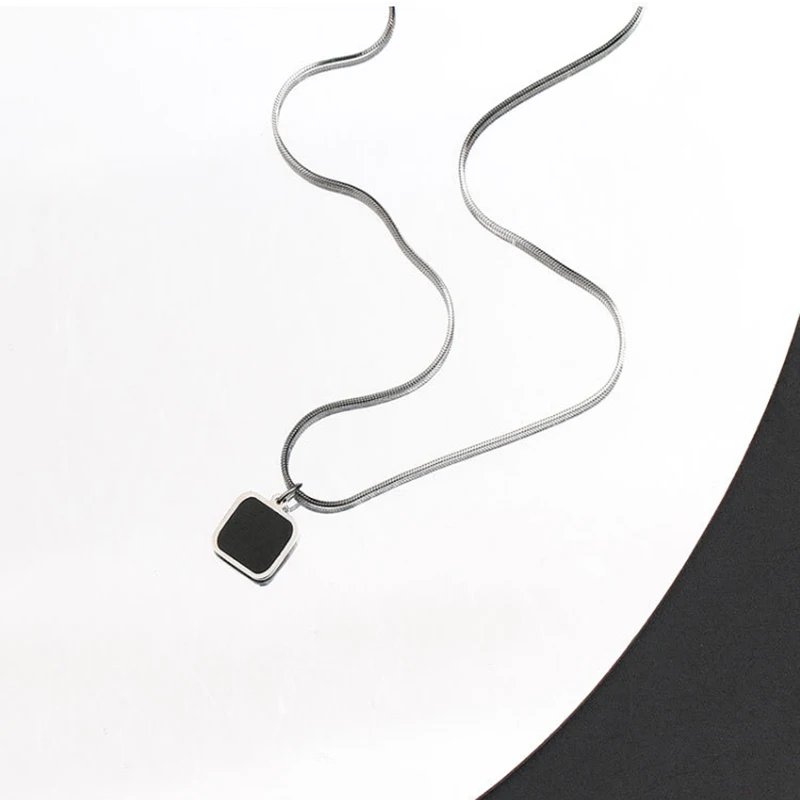

Stainless Steel Punk Style Black Square Pendant Necklace for Men Women Hip-Hop Rock Cool Snake Chain Necklace Fashion Jewelry