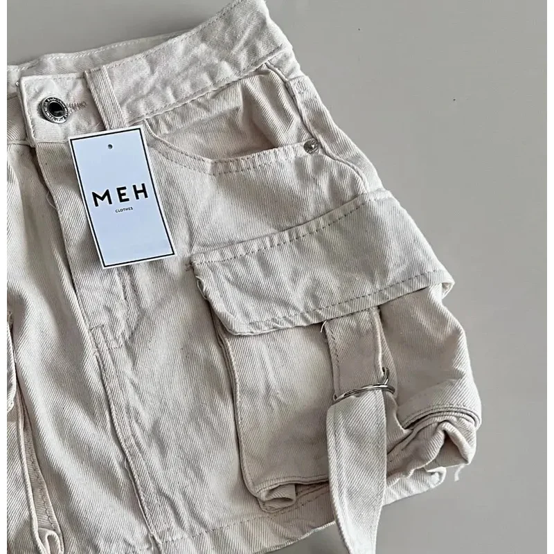 تنورة قصيرة ريترو قوطية أوف وايت موضة هاراجوكو متعددة الجيوب من قماش الدنيم تنورة منقوشة للسيدات ملابس الشارع تنورة قصيرة مثيرة غير رسمية