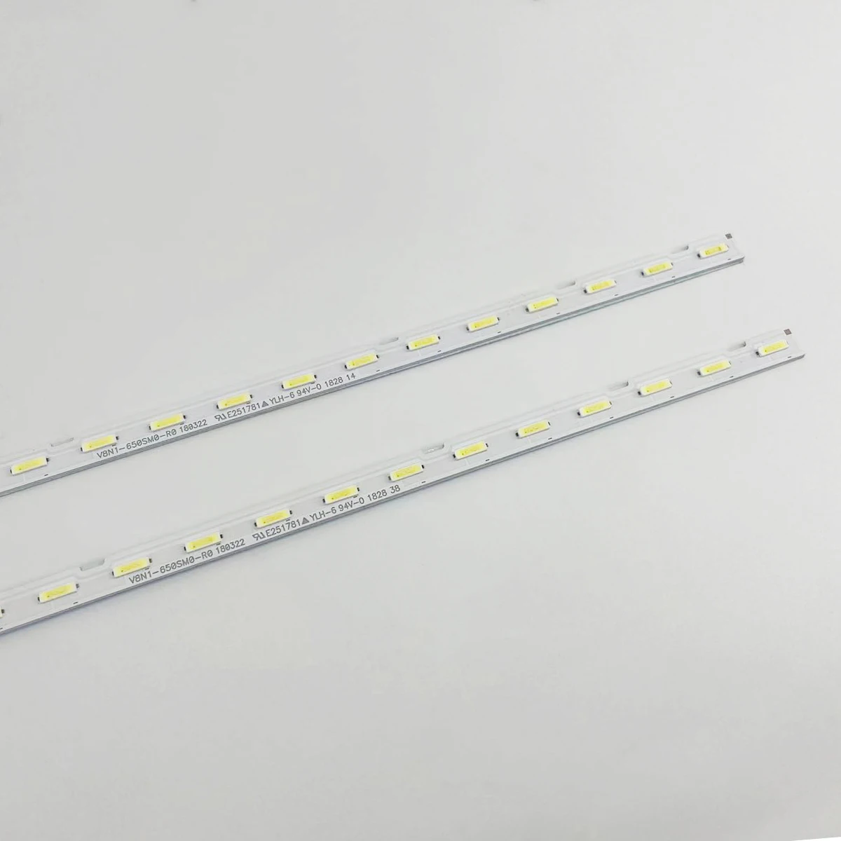 54LED(3V)LED Strip For Samsung V8N4-650SM0-R1 UN65NU7500 UN65NU7400 UE65RU7400U UE65NU7500 UE65NU7400 UA65RU8000 UA65RU7400