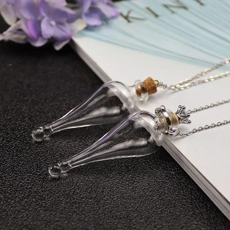 Fashion Magic Glass Perfume Bottle Pendants DIY Wishing Drifting Potion Lucky Aromatherapy Essential Oil Bottle Necklace Jewelry