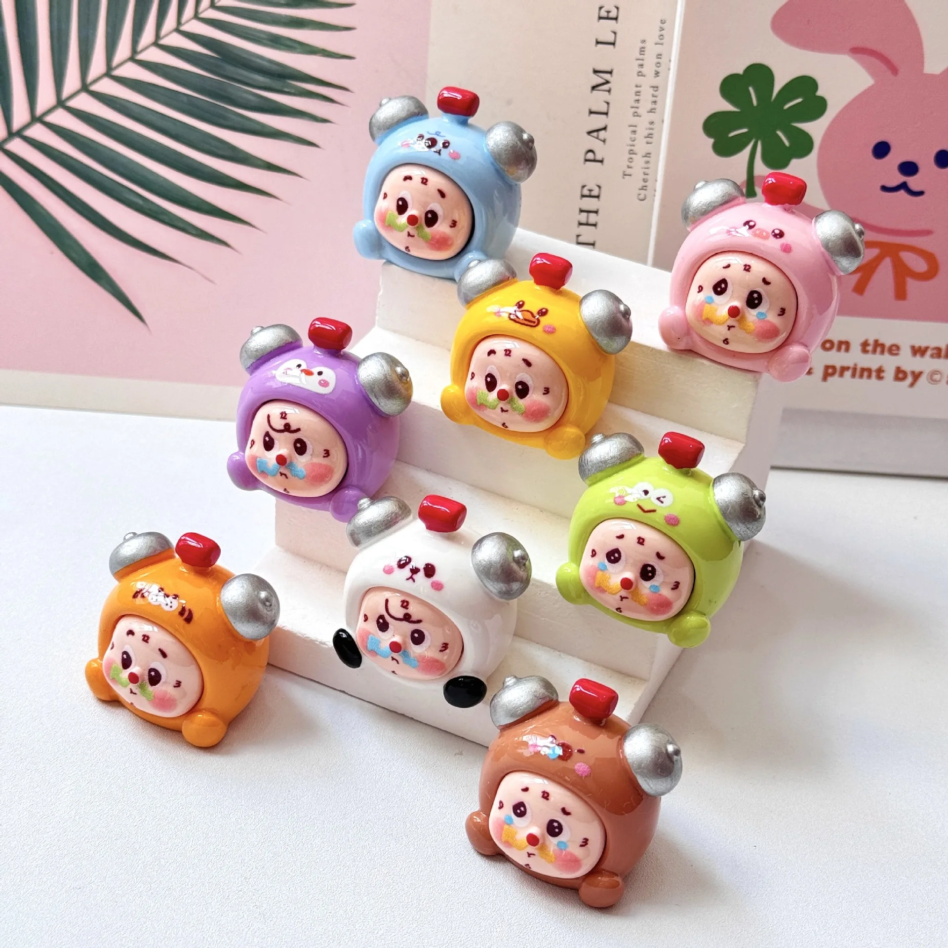 

8Pcs/Set Creative Animal Alarm Clock Doll Kawaii Doll DIY Resin Ornament Desktop Cute Ornament Toy Gift