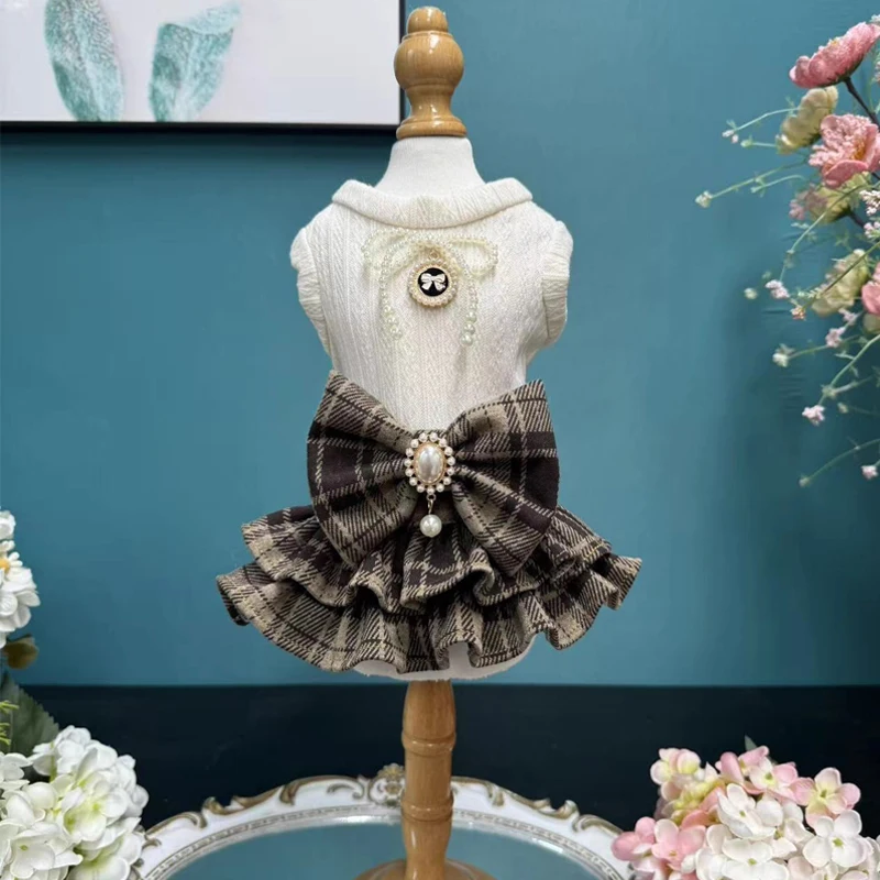 

Autumn Winter Puppy Dog Cats Clothing Retro Khaki Grid Bow Party Princess Dress For Small Medium Dog Fashion Warm Pet Clothes