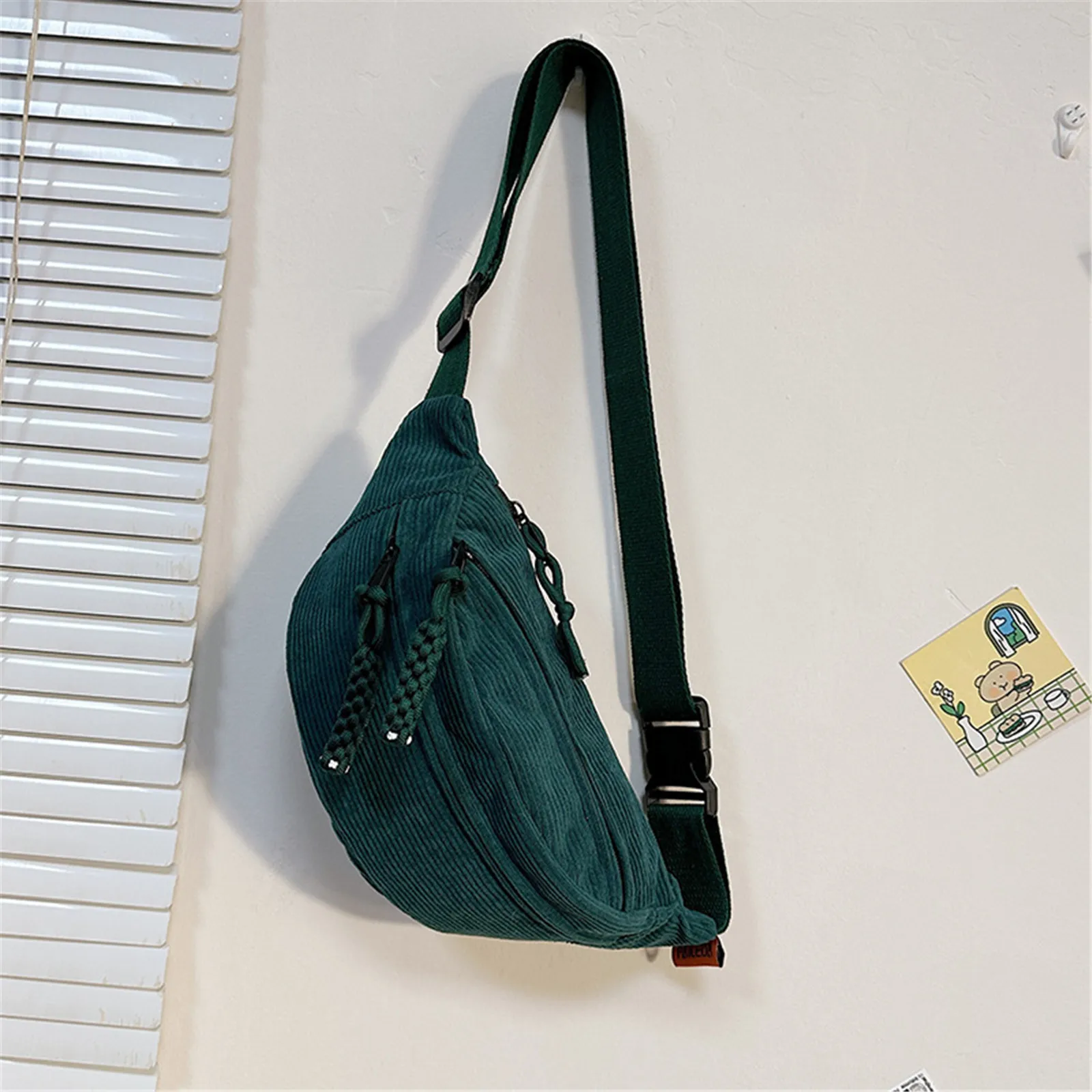 Riñonera informal de pana para mujer, bolso de cintura en forma de plátano Simple y elegante, bolso pequeño de cadera, bolso cruzado de pecho, nuevo estilo