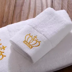Embroidered Crown Pattern White High Quality Towel 100% Cotton Comfortable Face Wash