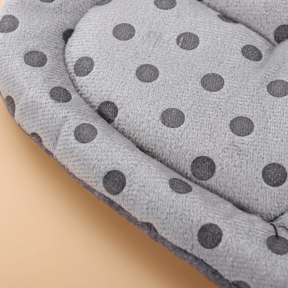 

Mini Heart Shape Warm Pet Nest Comfortable Soft Bed Cushion for Hamster Hedgehog Squirrel Mice Rats Small Animals Grey