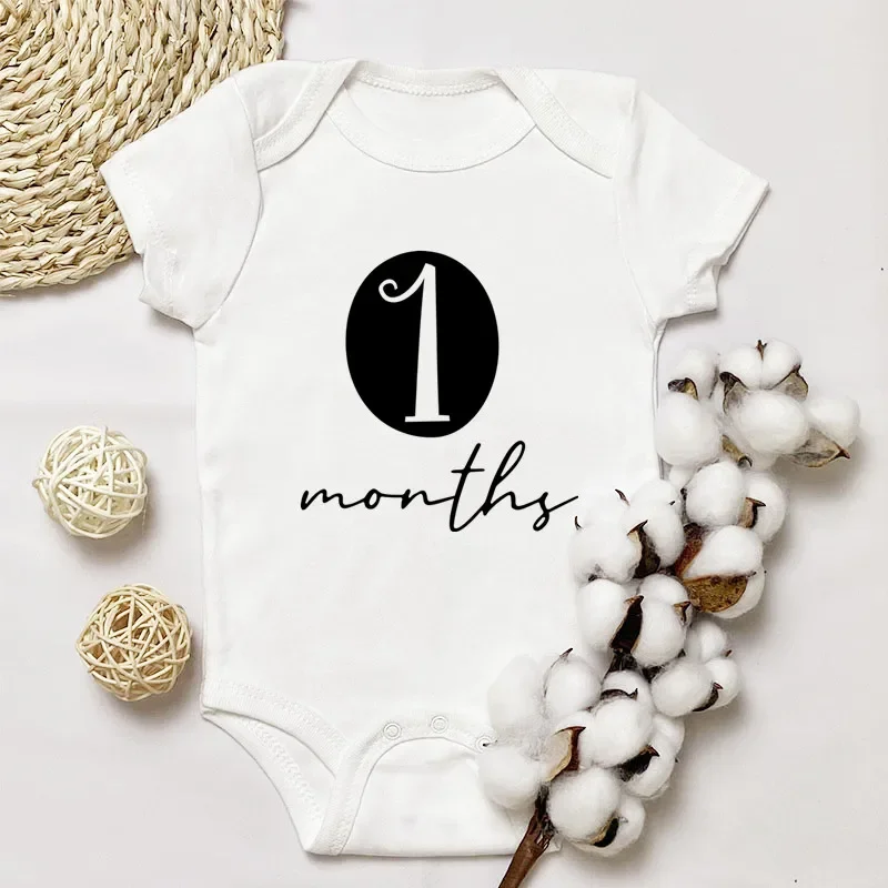 Monthly Milestone Baby Bodysuits 1-12 Months Number Print White Short Sleeve Newborn Photo Outfit Onesie