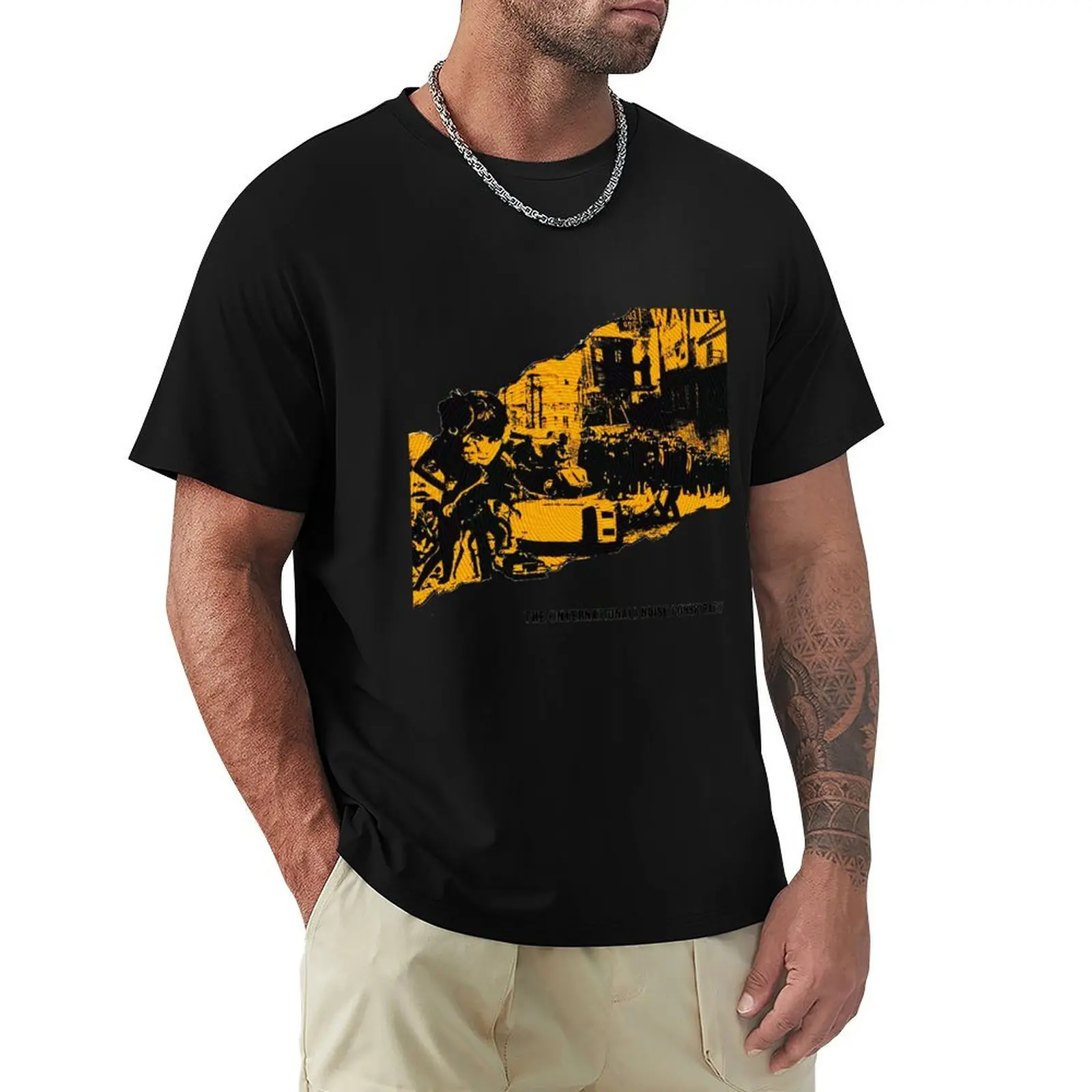 

The (International) Noise Conspiracy - A new morning T-Shirt Basic Regular Fit Casual T-Shirt