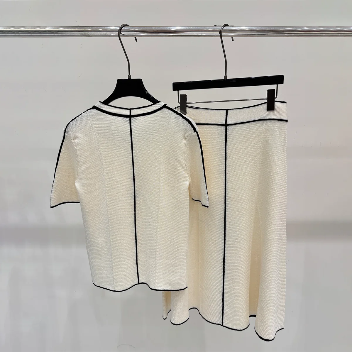 2026 High Quality Women's Round Neck Short sleeved Top, High Waist A-line Half length Long Skirt Set--26915174