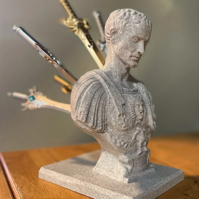 Vintage Sculpture Desk Organizer for Art Lovers Roman Style Bust Pen Holder Office Gift Creative Furniture Decoration