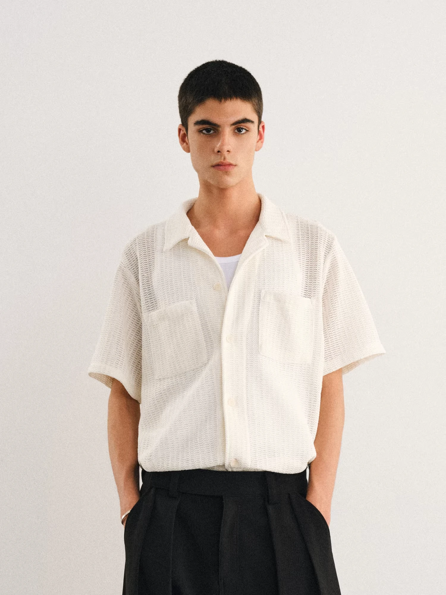 2025 New Men's Hollow Knitted Short Sleeve Casual Shirt Breathable Lightweight Summer Fashionable Loose Fit Polyester Blend