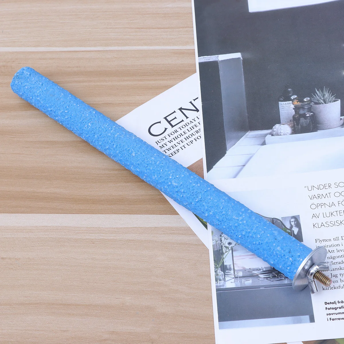 

25Cm Parrot Stand Natural Wood Bird Perch with Quartz Sand Coating for Safe Standing and Beak Trimming Cockatiel Parakeet