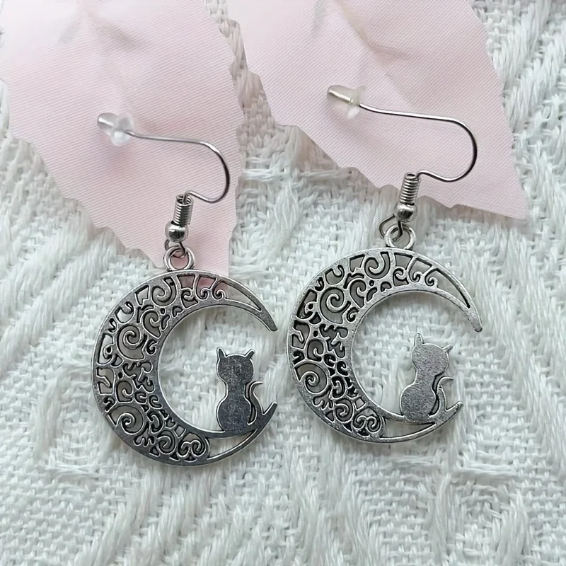 10pcs zinc alloy moon cat earrings. Women's earrings, the best choice for gifts