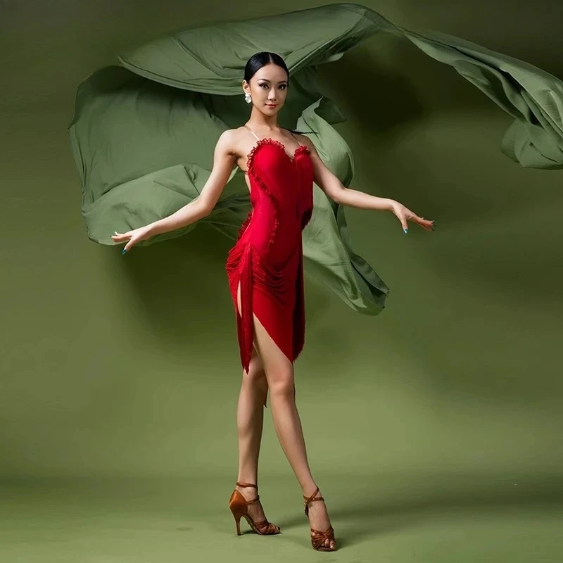 ラテンダンス練習服カスタマイズシニアタッセルセクシーなヒップラップスカートタンゴチャチャサンバプロフェッショナルパフォーマンス衣装