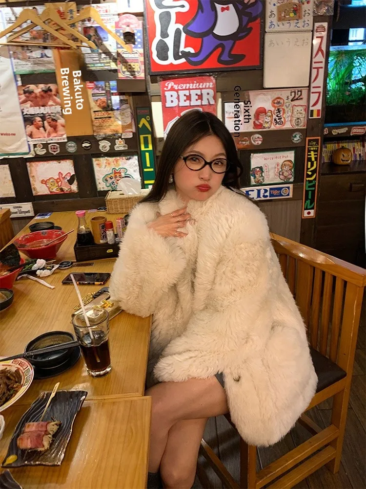 معطف نسائي شتوي جديد من الفرو الأبيض الطبيعي بالكامل، بأكمام طويلة، سميك، على الطراز الكوري، بطول قياسي، مناسب للتنقل اليومي