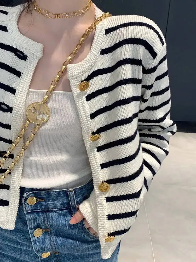 المرأة S شريط محبوك بالأزرار س الرقبة واحدة الصدر طويلة الأكمام المحاصيل الأعلى ربيع الخريف أزياء عارضة شيك سترة