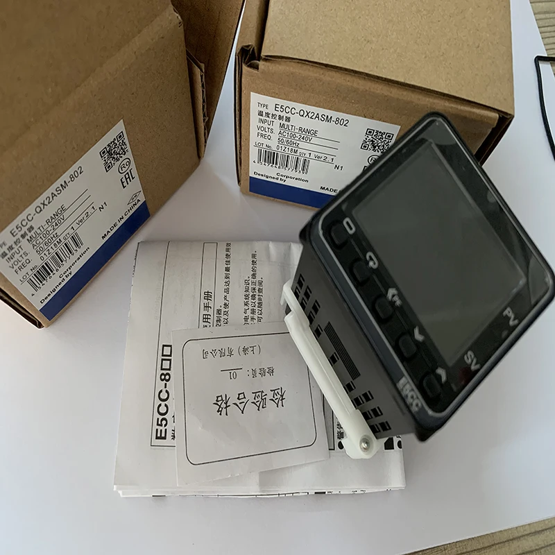 temperature controller E5CC-RX3ASM-000 E5CC-QX2ASM-800 E5CC-RX3A5M-003 E5CC-CX2ASM-004 E5CC-QX3ASM-002 E5CC-QX3D5M-003  in stock