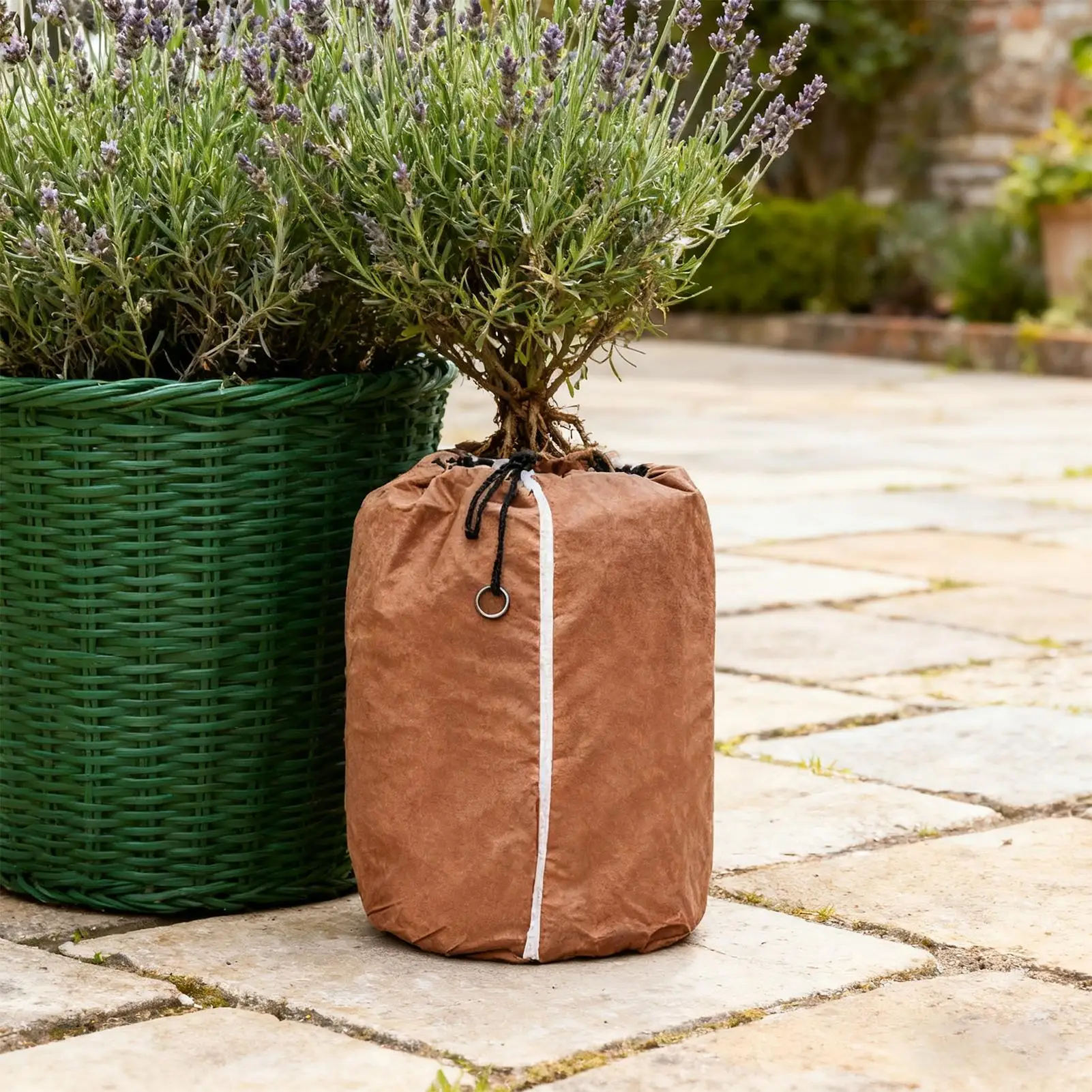 

Plant Covers Snow Barrier Breathable Insulation Outdoor Plant Covers For Winter For Garden Tree Rose Shrub Bush Vegetable Fruit