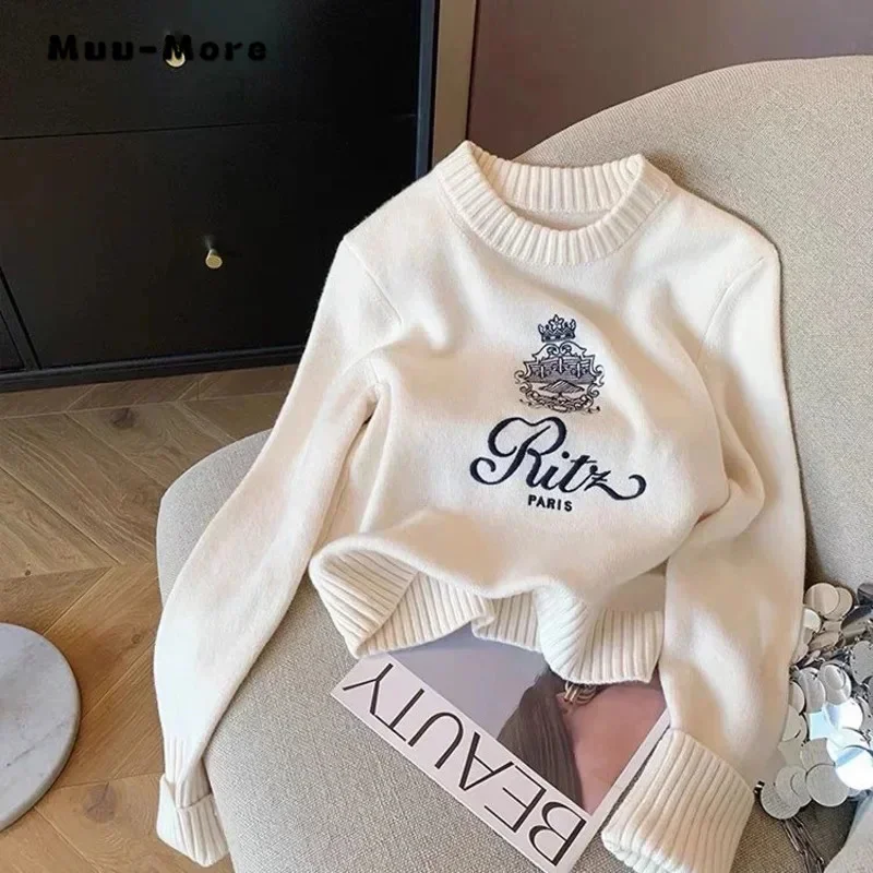 Letters Embroidery Pullover Sweater 2024 Wiosna Jesień Kobiety Okrągły dekolt Długi rękaw Dzianina Sweter Kobieta Casual Design Tops