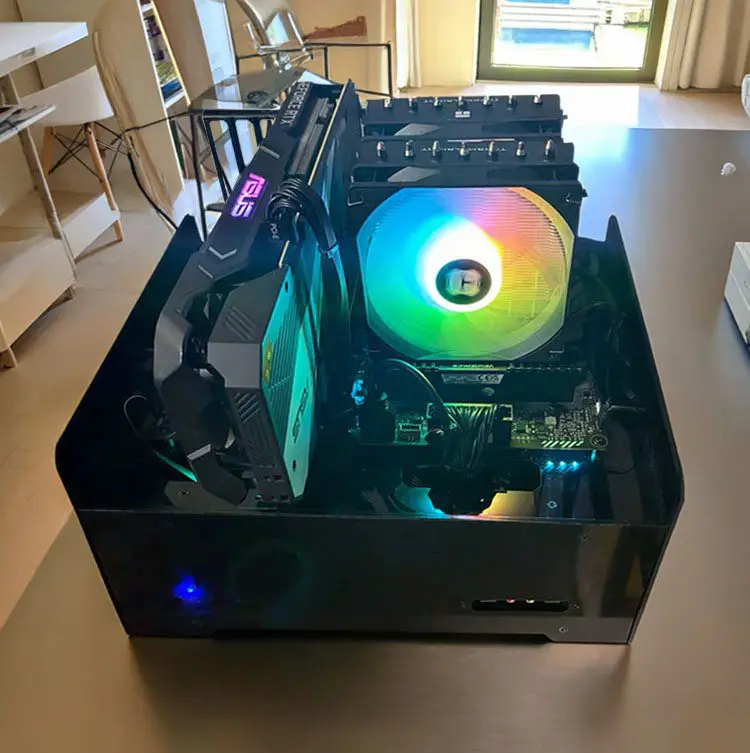 Double-layer DIY lower power supply, personalized translucent open acrylic computer water cooling, multi-hard disk NAS chassis